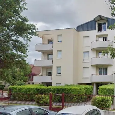 Duplex Moderne, Chaleureux Au Calme A Toison D'or