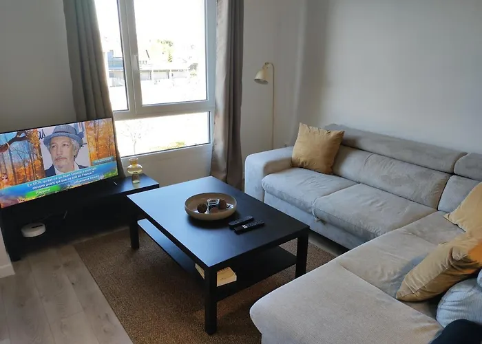 Duplex Moderne, Chaleureux Au Calme A Toison D'or Apartment