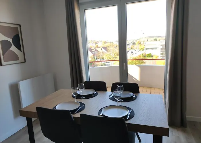 Duplex Moderne, Chaleureux Au Calme A Toison D'or *