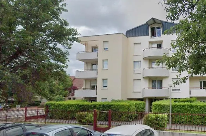 Duplex Moderne, Chaleureux Au Calme A Toison D'or